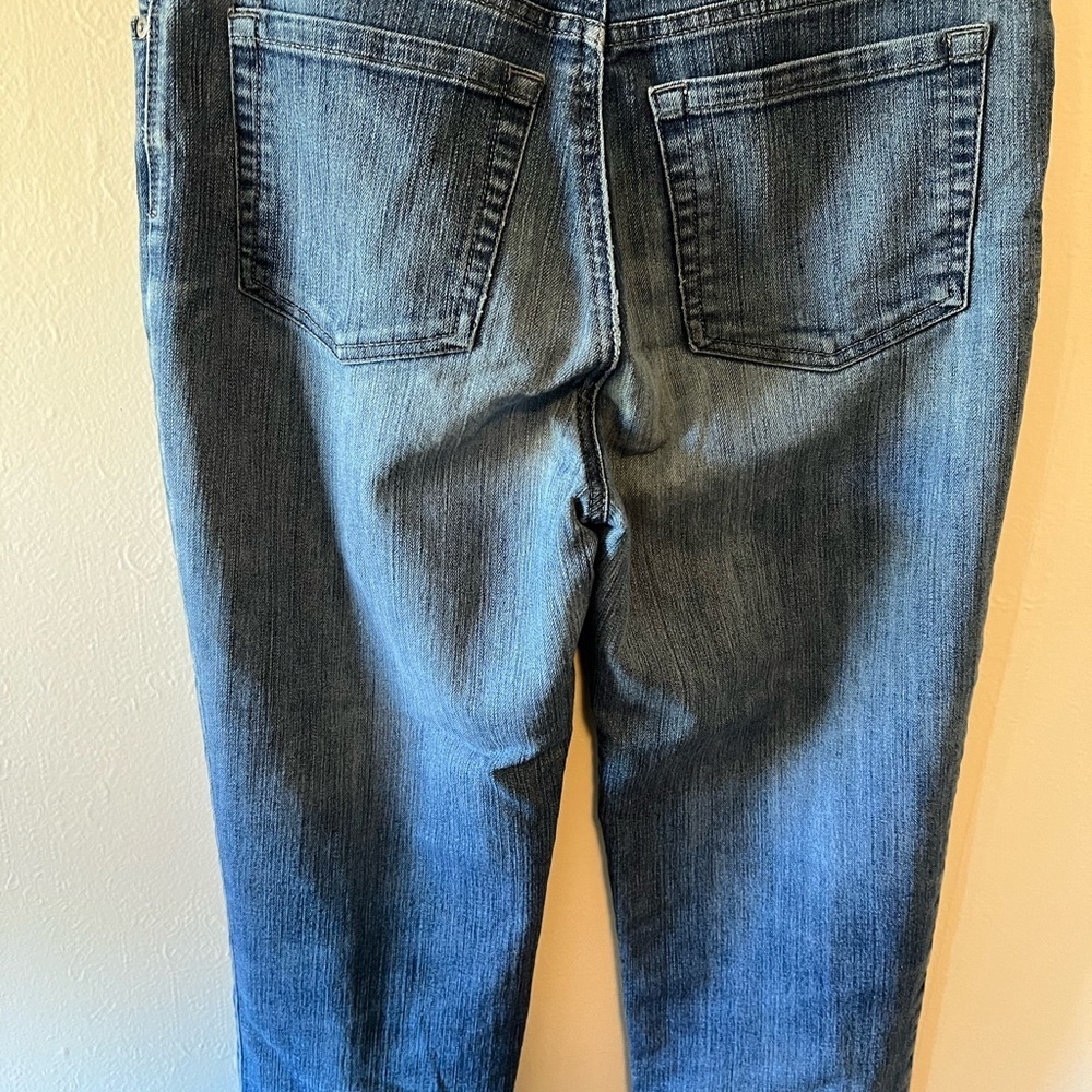Gloria Vanderbilt Amanda jeans - Picture 2 of 3
